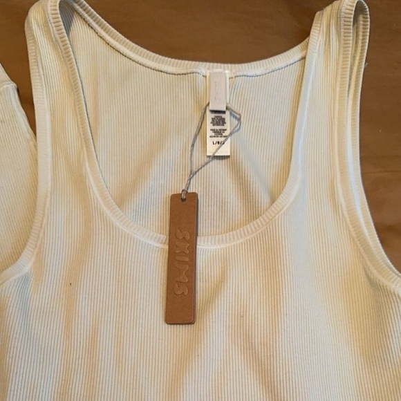 Skims Ribbed Tank Set - Picture 3 of 4
